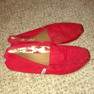 Red Toms